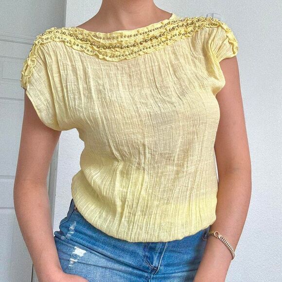 2b bebe Vintage Butter Yellow Beaded Ruffle Top - Picture 4 of 8
